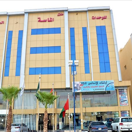 منـازل Almasa Llshkk Almkhdoma Brida Aparthotel Buraidah Buitenkant foto